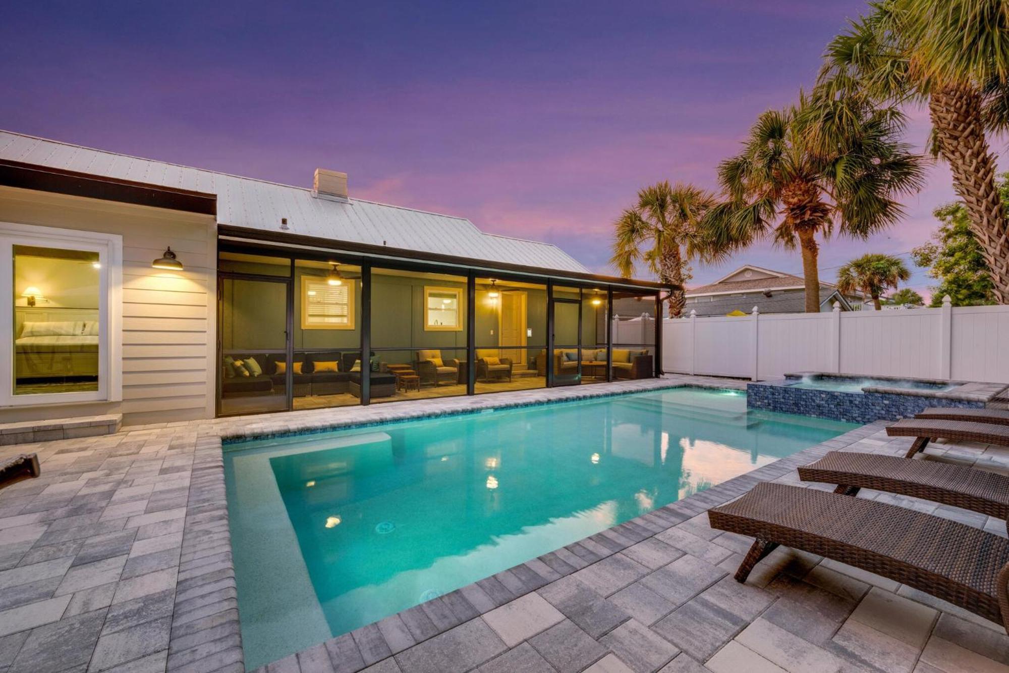 Poolside Oasis - Just Steps To The Sand! - Monthly Beach Rental Clearwater Beach Buitenkant foto