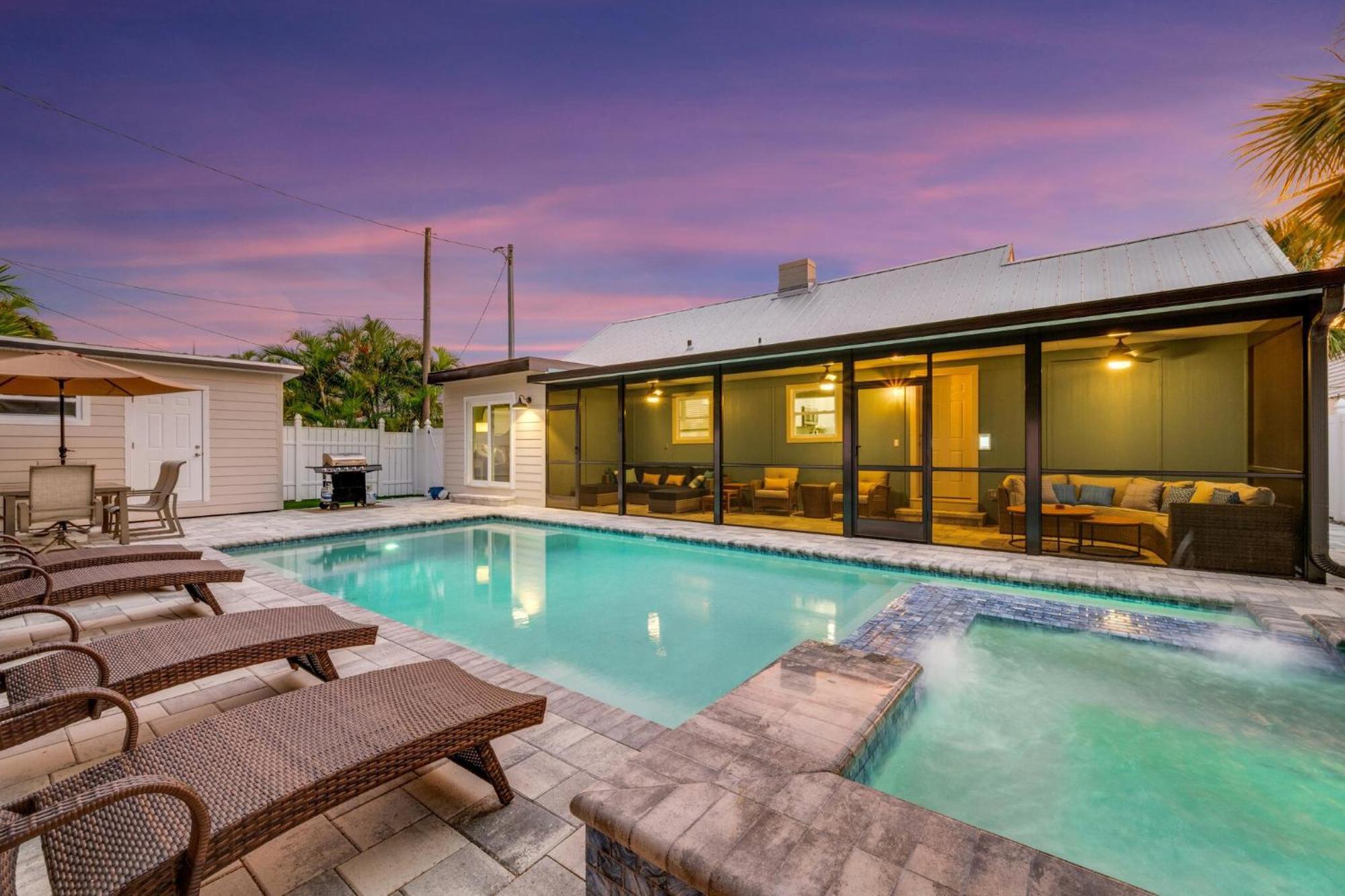 Poolside Oasis - Just Steps To The Sand! - Monthly Beach Rental Clearwater Beach Buitenkant foto