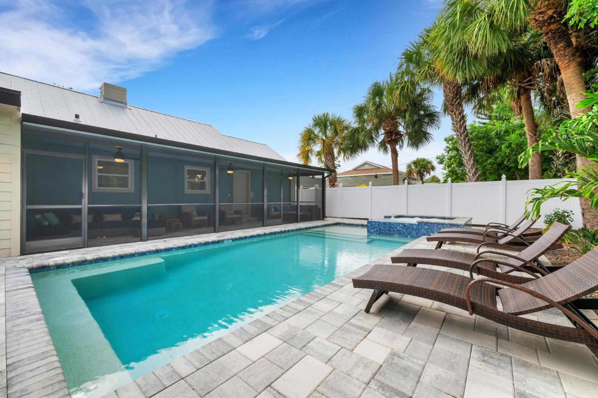 Poolside Oasis - Just Steps To The Sand! - Monthly Beach Rental Clearwater Beach Buitenkant foto